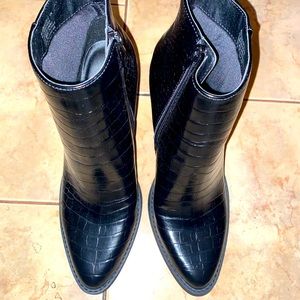 Black Steve Madden Boots